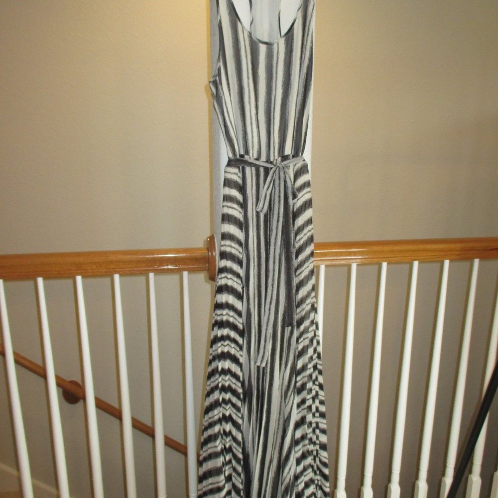 PARKER - Size M, Black and White Accordion Pleated Maxi Dress